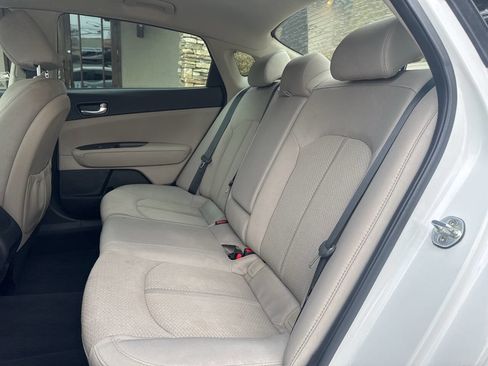 Used 2016 Kia Optima LX image 6