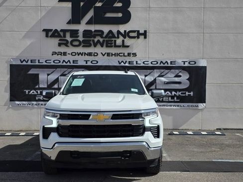Used 2024 Chevrolet Silverado 1500 LT w/ Z71 Off-Road Package image 3