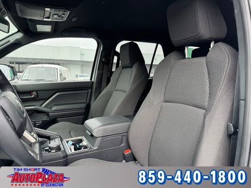 Used 2025 Toyota 4Runner SR5 image 28