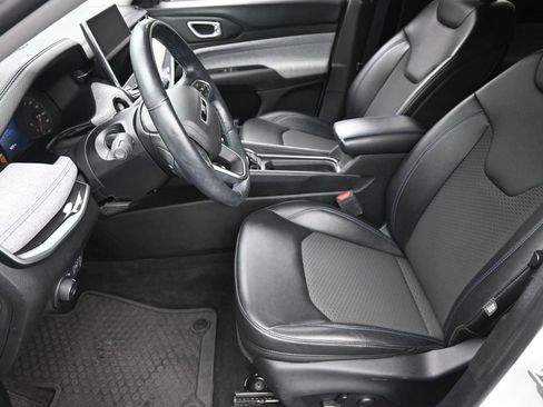 Used 2022 Jeep Compass Latitude w/ Convenience Group image 14