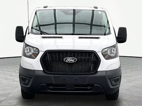 Used 2026 Ford Transit 150 Low Roof RWD image 3