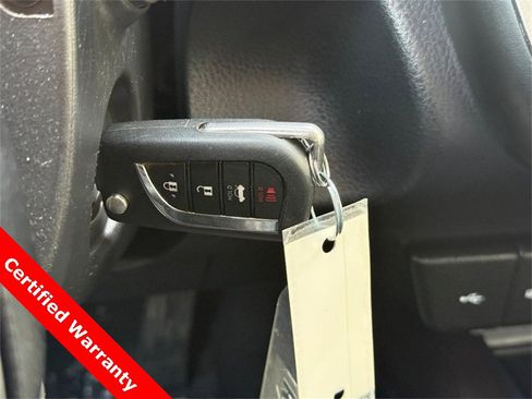 Used 2022 Toyota Camry SE image 29