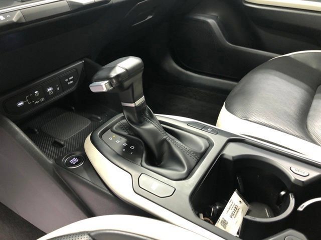 Used 2025 Kia K4 GT-Line w/ GT-Line Premium Package FWD image 25