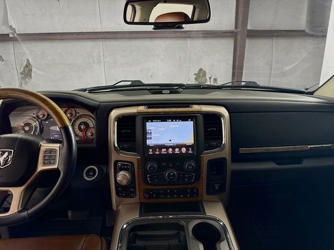 Used 2017 RAM 1500 Laramie Longhorn image 23