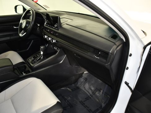 Certified 2024 Honda CR-V EX image 40