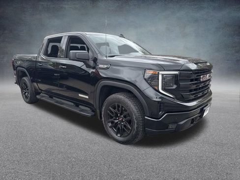 Used 2024 GMC Sierra 1500 Elevation AWD/4WD image 4