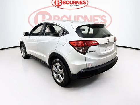 Used 2016 Honda HR-V LX image 4