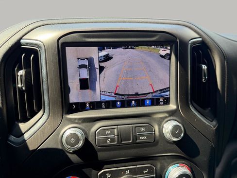 Used 2022 GMC Sierra 2500 AT4 w/ AT4 Preferred Package image 44