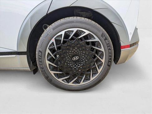 New 2024 Hyundai Ioniq 5 Limited image 10