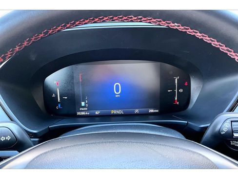 Used 2025 Ford Escape ST-Line Select AWD/4WD image 23