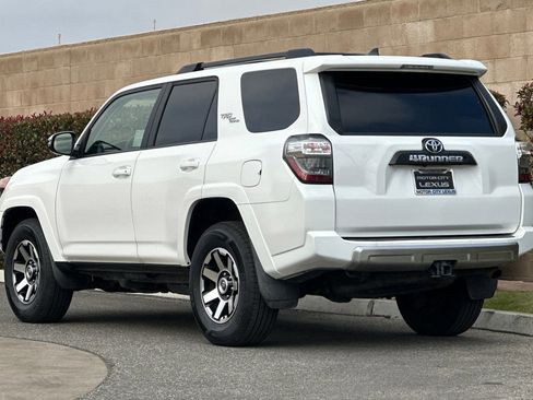 Used 2019 Toyota 4Runner TRD Off-Road Premium image 6