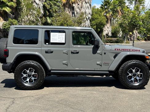 Used 2021 Jeep Wrangler Unlimited Rubicon image 2