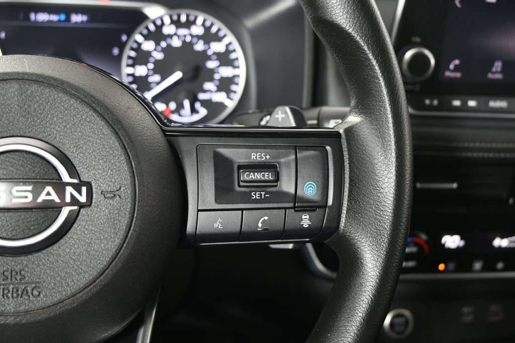 Used 2022 Nissan Rogue SV AWD/4WD image 36