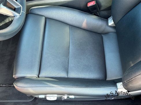 Used 2017 Porsche 911 Carrera RWD image 25