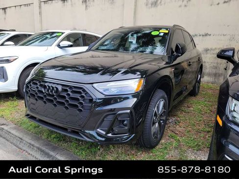 Certified 2024 Audi Q5 2.0T Premium w/ Summer of Audi Package AWD/4WD image 10