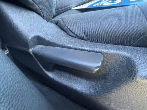 Used 2021 Honda CR-V EX image 12