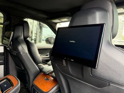 Used 2025 Lincoln Navigator L Black Label AWD/4WD image 5