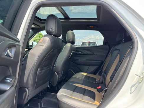 Used 2021 Chevrolet TrailBlazer ACTIV w/ Sun and Liftgate Package AWD/4WD image 13