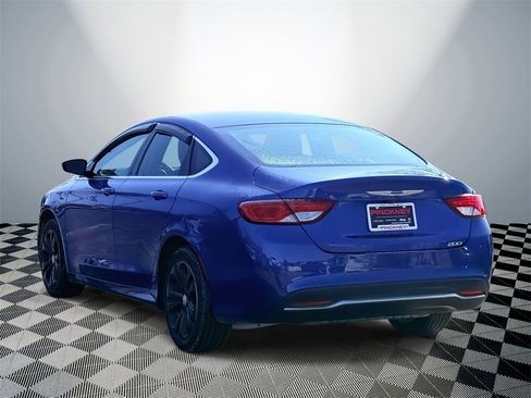 Used 2016 Chrysler 200 Limited image 6