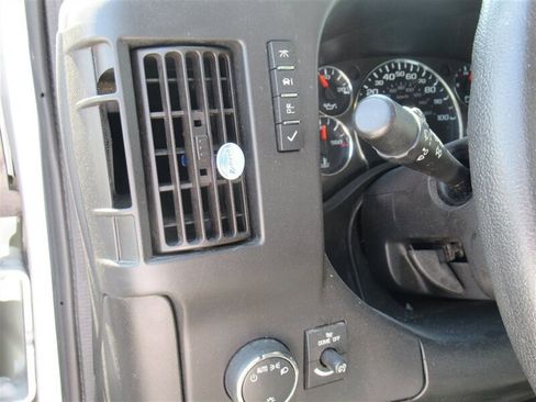 Used 2022 GMC Savana 2500 w/ Driver Convenience Package image 20