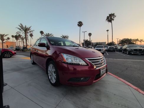 Used 2013 Nissan Sentra SL w/ Navigation Pkg FWD image 33