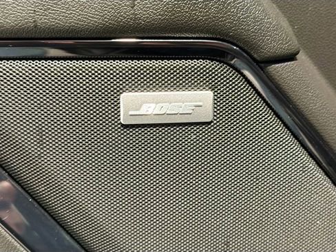 Used 2024 GMC Sierra 1500 AT4 w/ Technology Package image 19