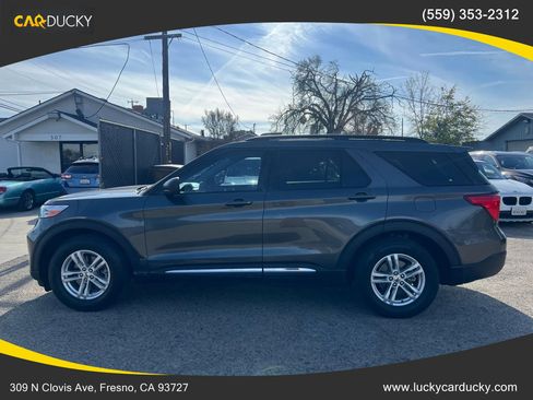 Used 2020 Ford Explorer XLT RWD image 8