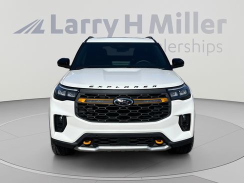 Used 2026 Ford Explorer Tremor w/ Tremor Ultimate Package AWD/4WD image 8