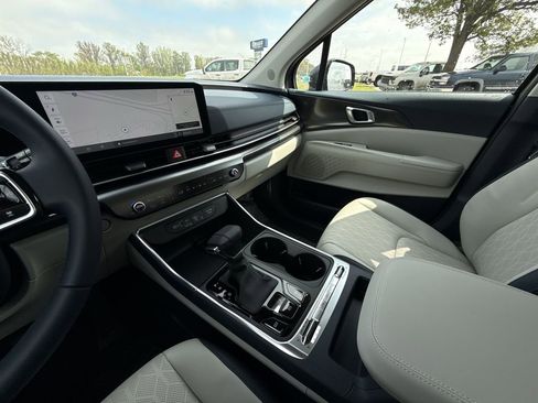 New 2026 Kia Carnival SX FWD image 20
