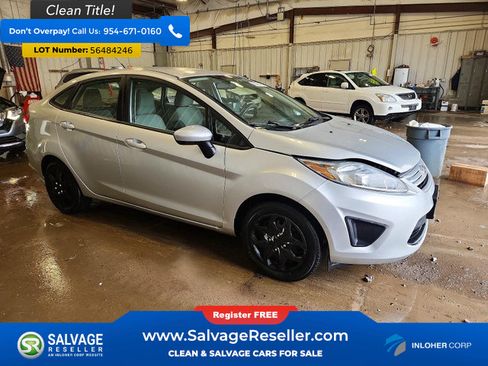 Used 2013 Ford Fiesta S FWD image 5
