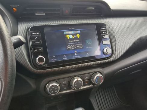 Used 2023 Nissan Kicks SV w/ Interior Electronics Package image 32