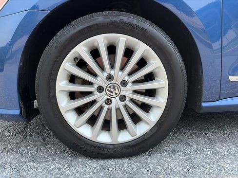 Used 2017 Volkswagen Passat 1.8T SE w/ SE Lighting Package FWD image 31