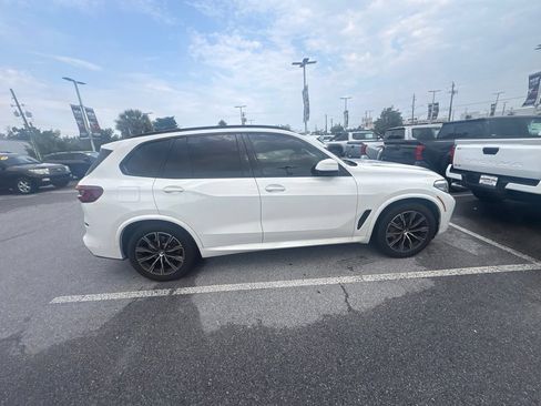 Used 2022 BMW X5 sDrive40i w/ M Sport Package RWD image 16