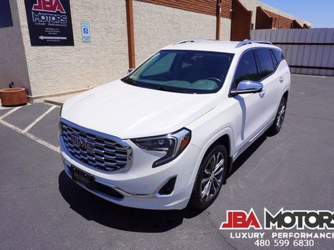 Used 2020 GMC Terrain Denali w/ Denali Premium Package FWD image 50