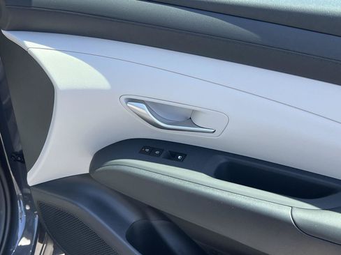 Certified 2026 Hyundai Tucson SE AWD/4WD image 19