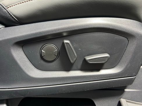 New 2026 Ford Explorer Active AWD/4WD image 51