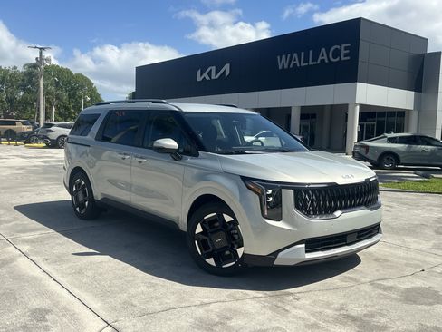 New 2026 Kia Carnival EX FWD image 1
