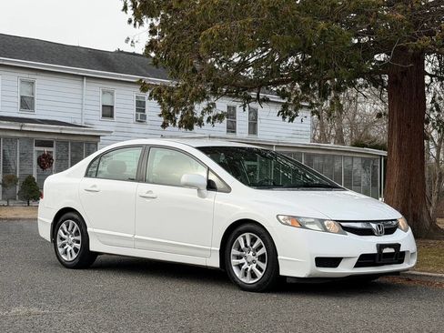 Used 2010 Honda Civic LX image 6