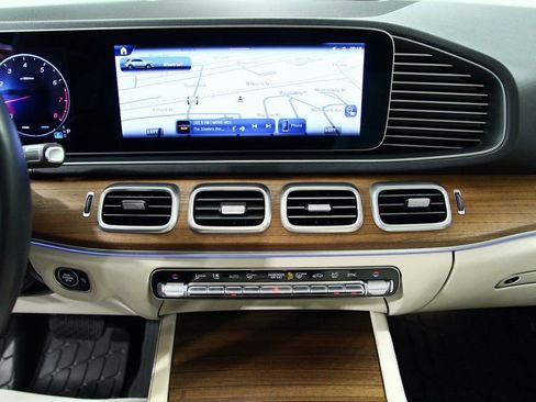 Certified 2025 Mercedes-Benz GLE 350 4MATIC image 21