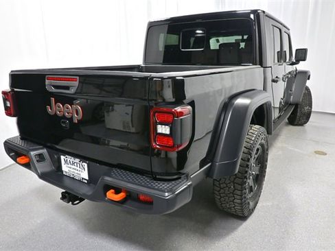 Used 2021 Jeep Gladiator Mojave image 4