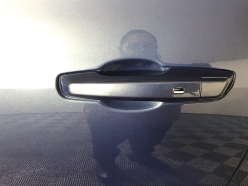 New 2026 Chevrolet Equinox RS image 8