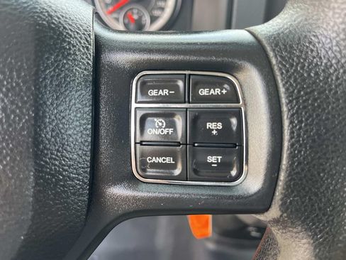 Used 2017 RAM 1500 Express AWD/4WD image 27