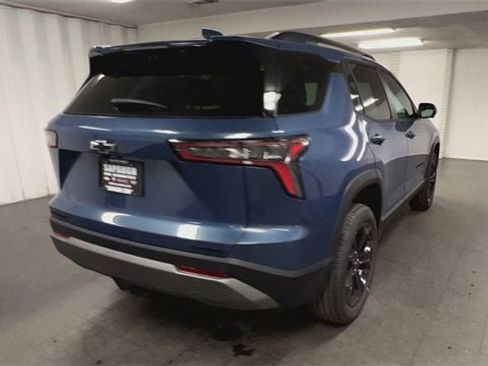 New 2026 Chevrolet Equinox LT w/ Convenience Package II image 8