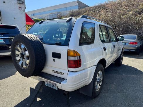 Used 1999 Honda Passport LX image 3