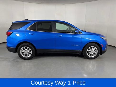 Used 2024 Chevrolet Equinox LT FWD image 12