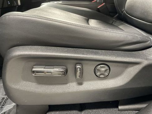 Used 2023 Honda Odyssey Touring image 12