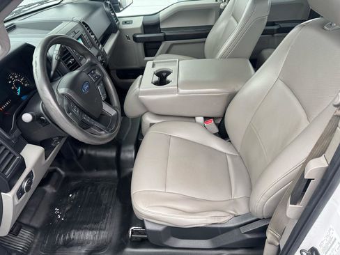 Used 2016 Ford F150 XL w/ Equipment Group 101A Mid image 8