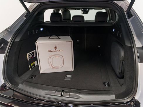 New 2025 Maserati Grecale Folgore image 33