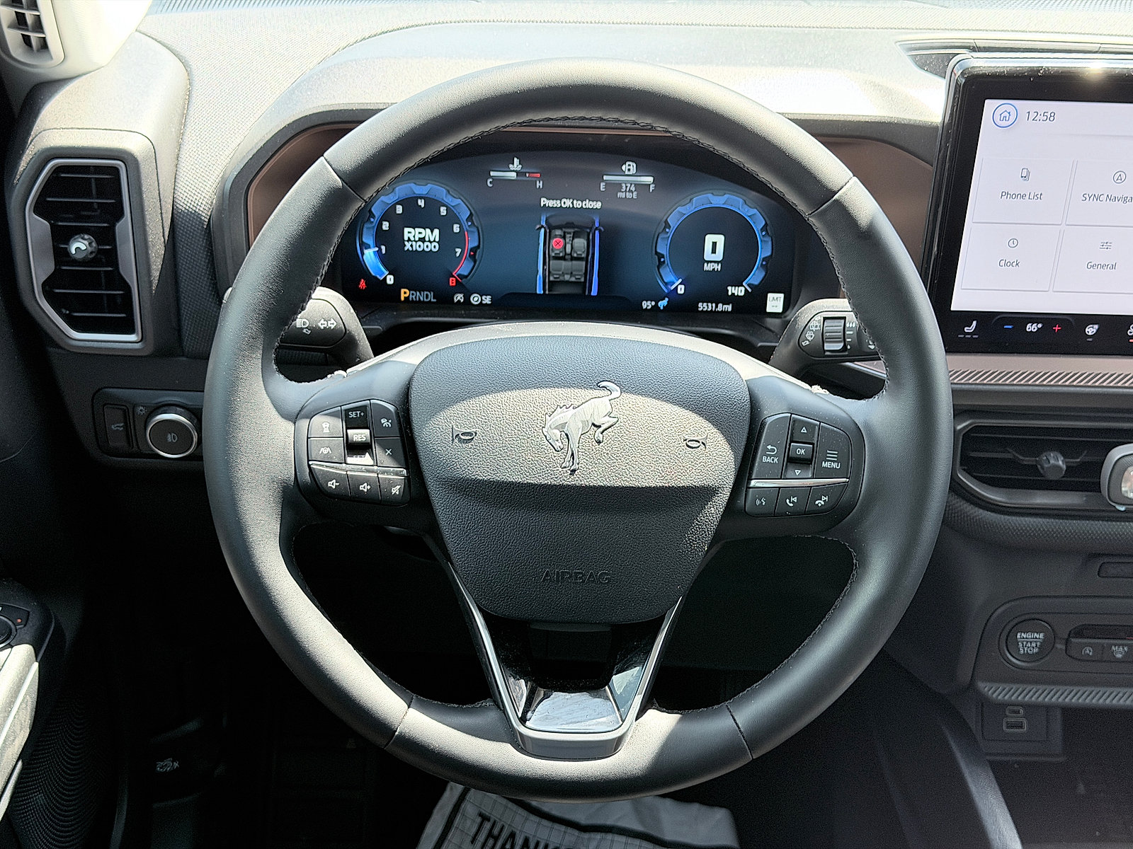 Used 2025 Ford Bronco Sport Outer Banks w/ Outer Banks Tech Package+ AWD/4WD image 25