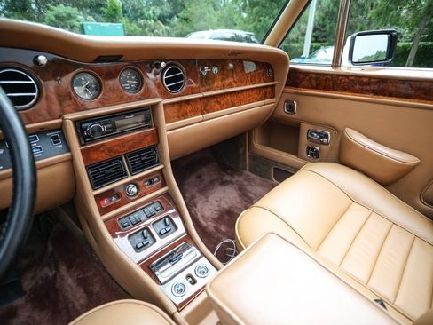 Used 1989 Rolls-Royce Corniche II RWD image 23